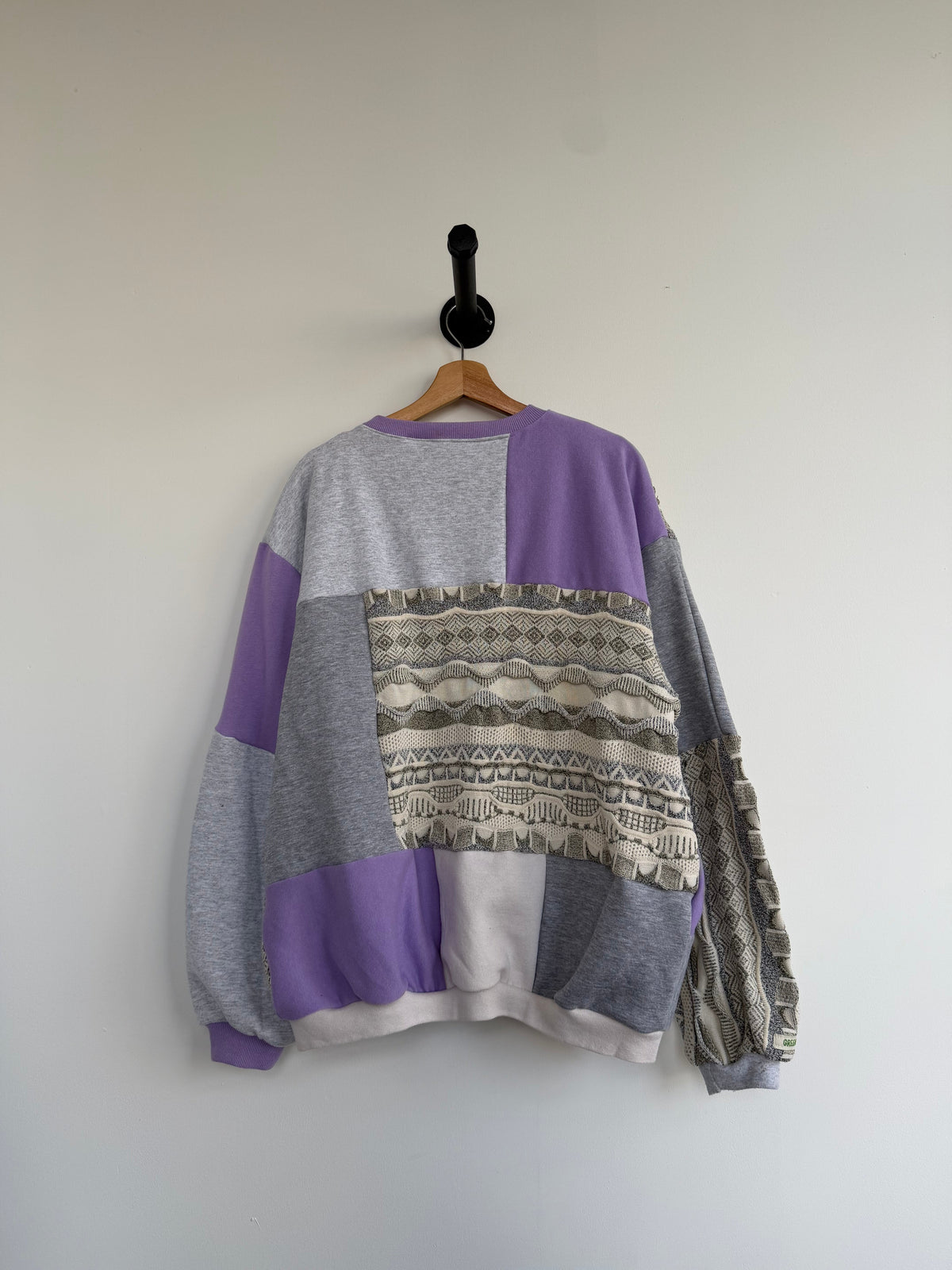 Star Sweatshirt - Gray