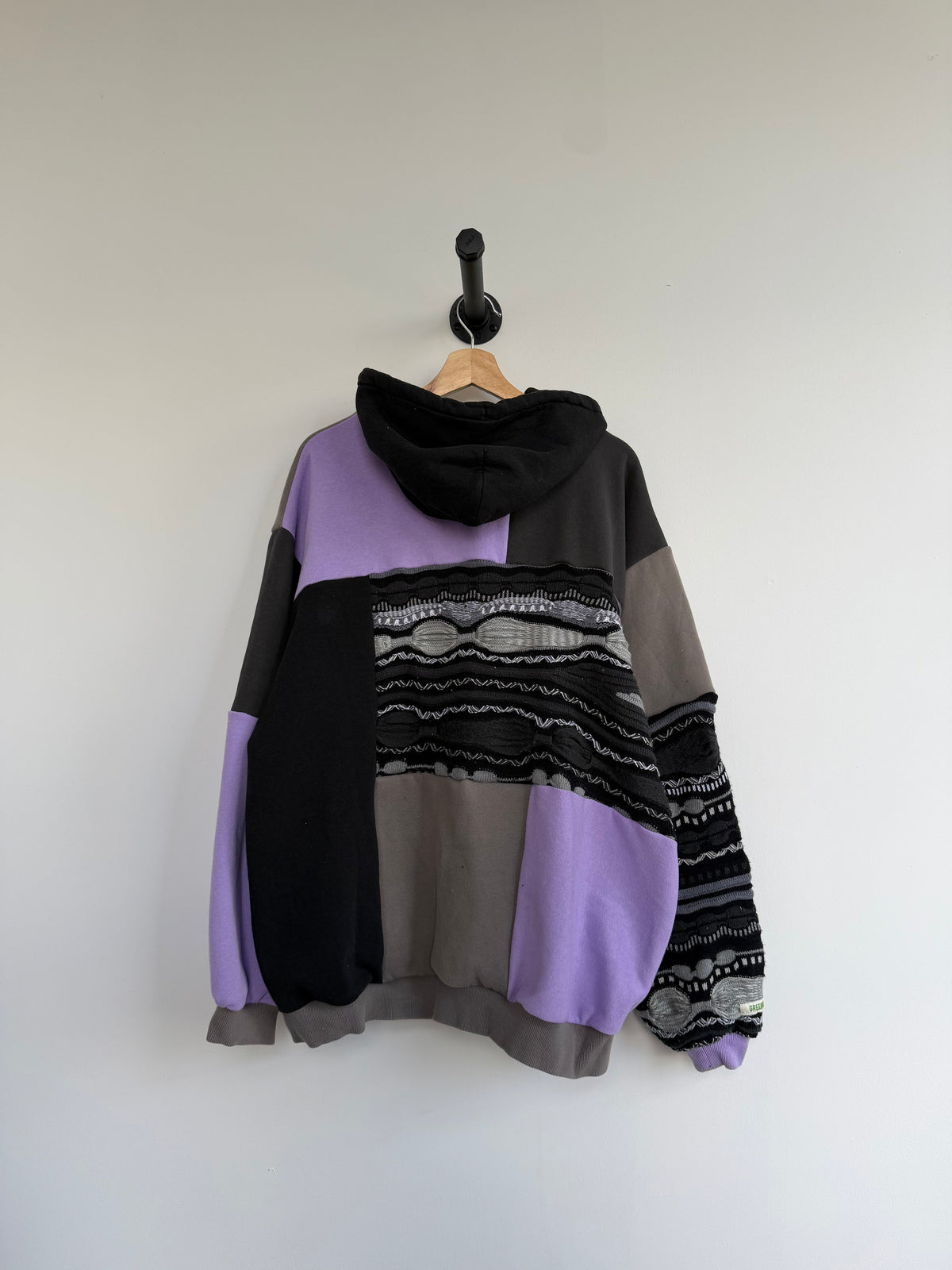 Guts Hoodie - Black/Purple
